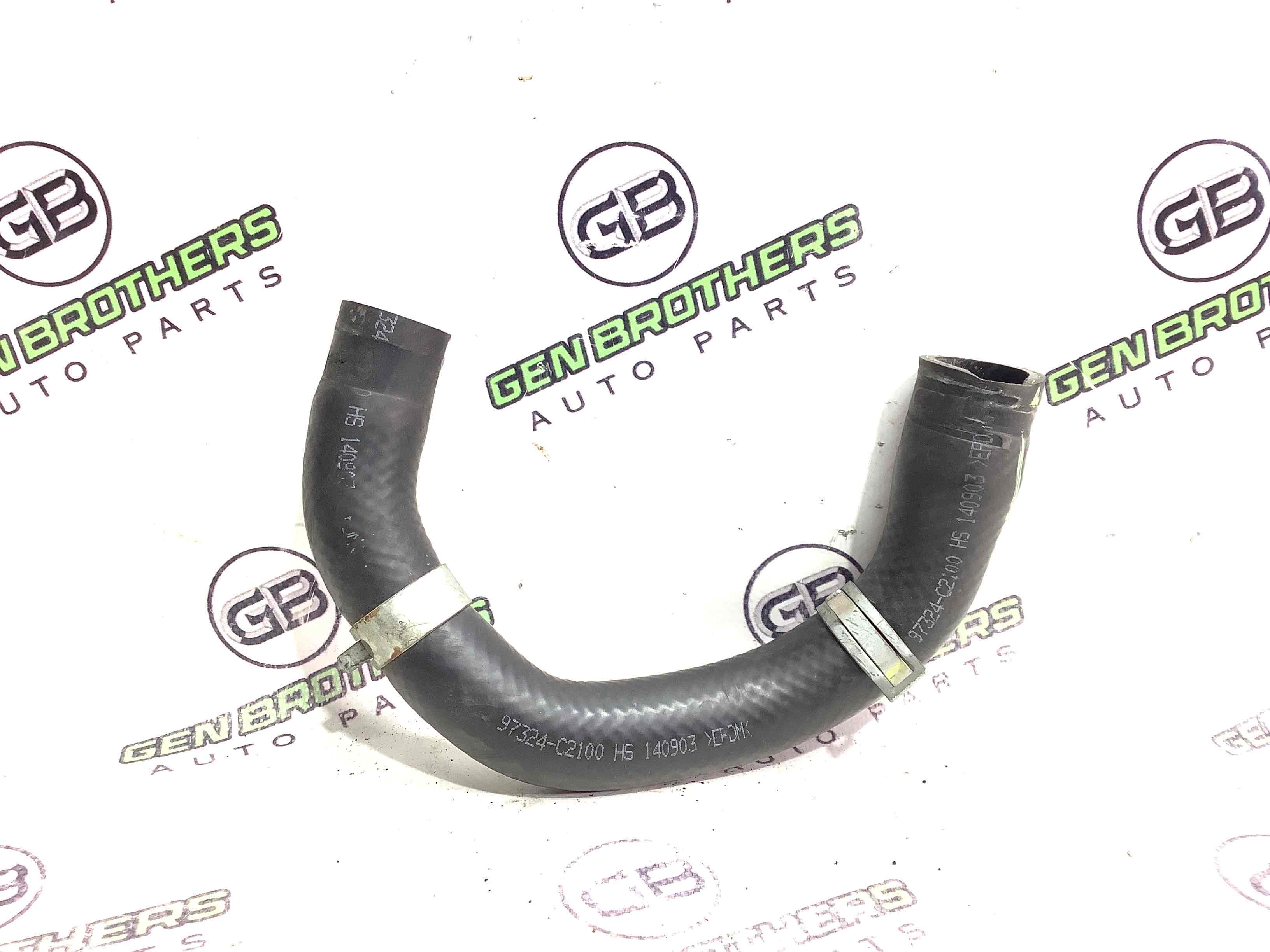 Патрубок трубопровід, шланг