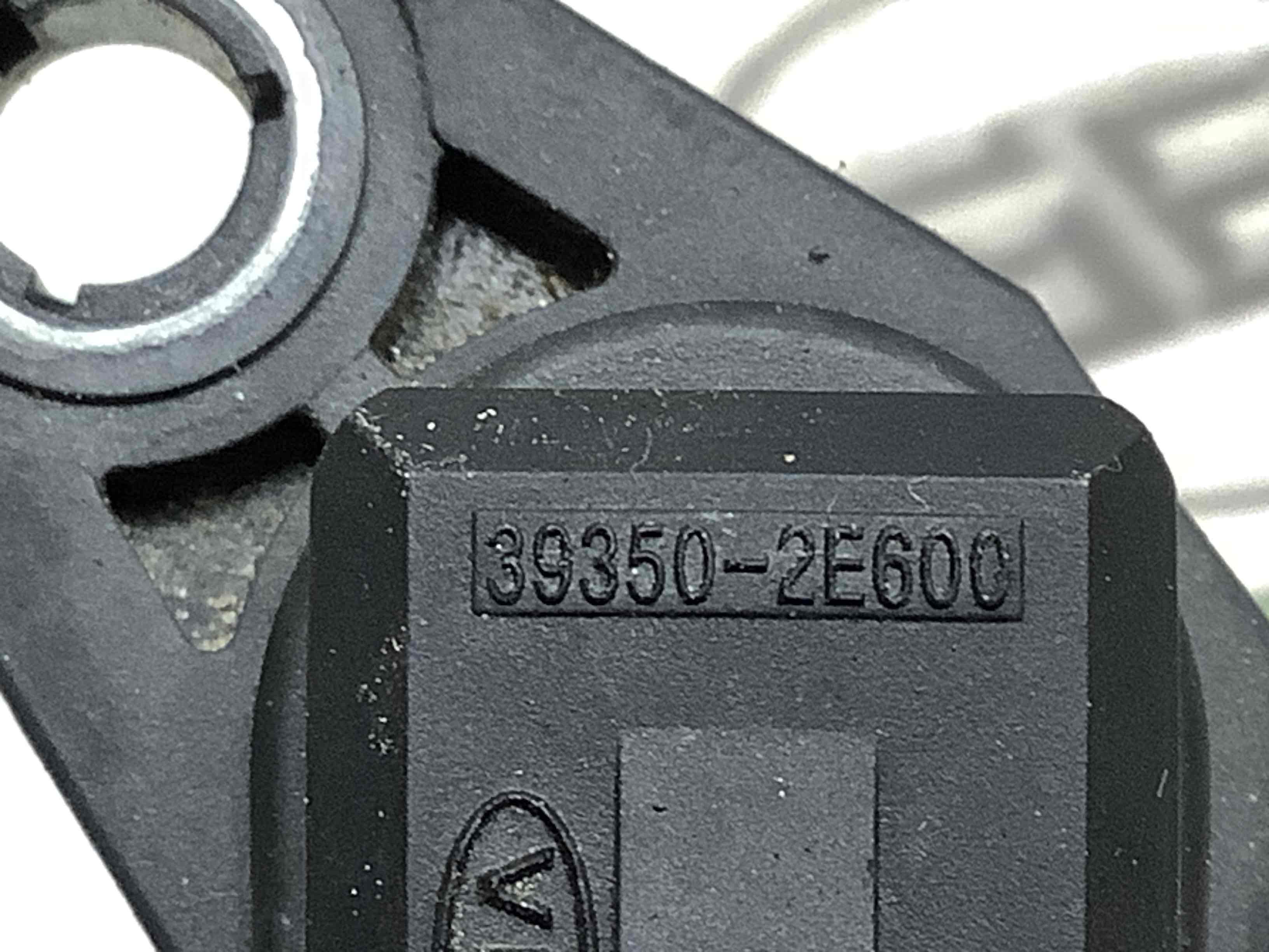 Датчик положення розподільного валу