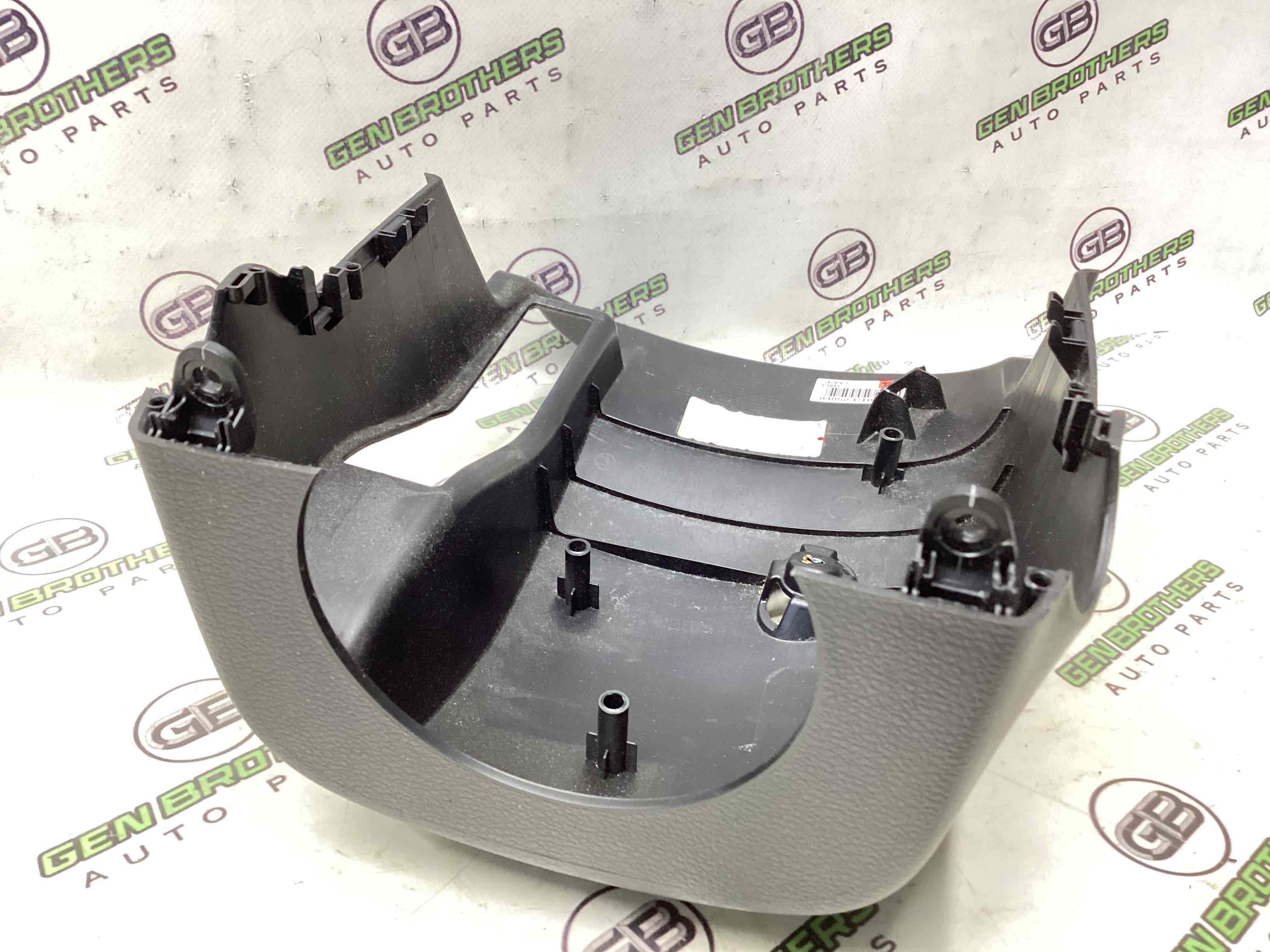 Оздоблення керма та кермової колонки