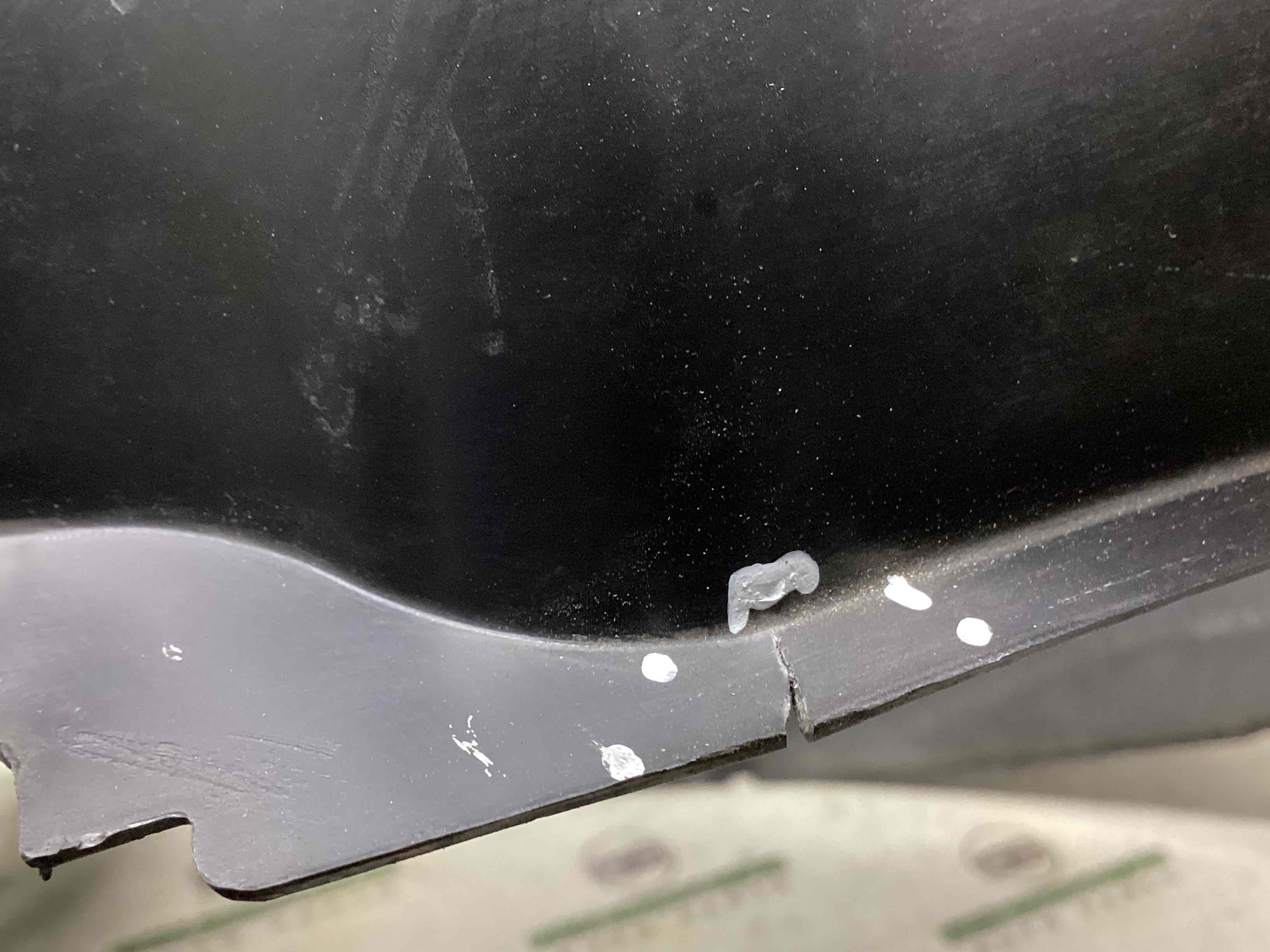 Захист арок передній лівий підкрилок