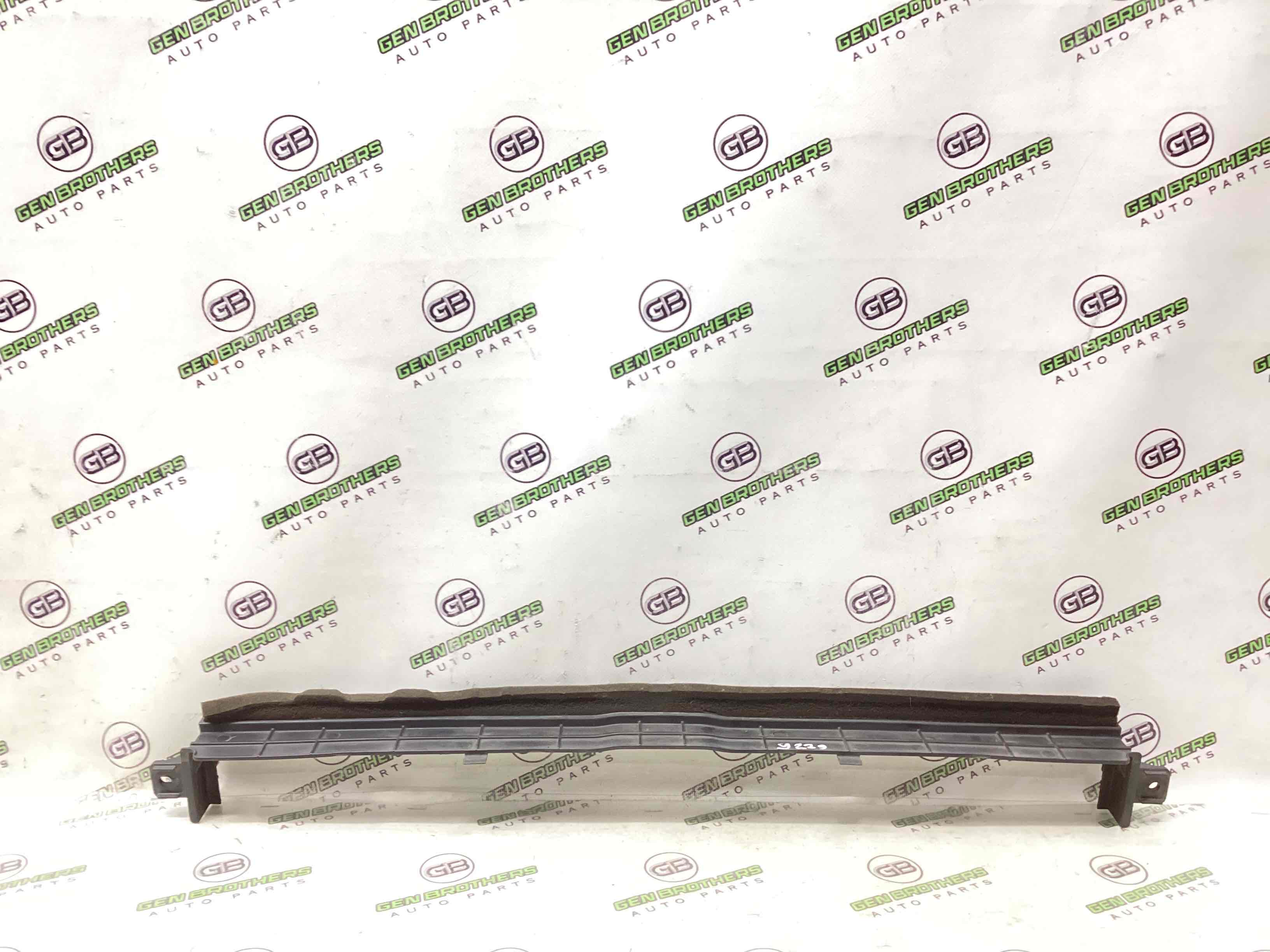 Дефлектор обдува радіатора