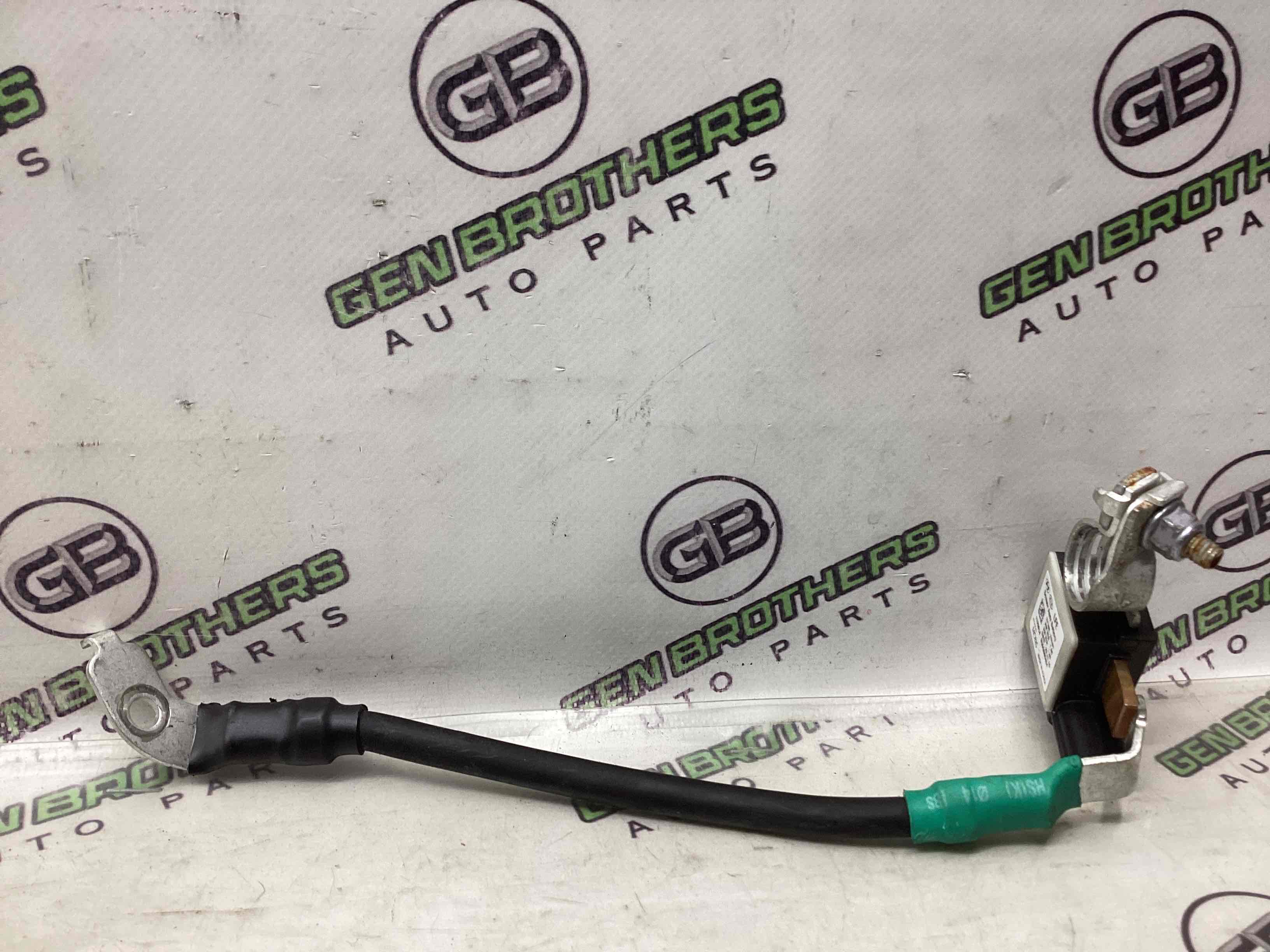 Клема, кришка клеми