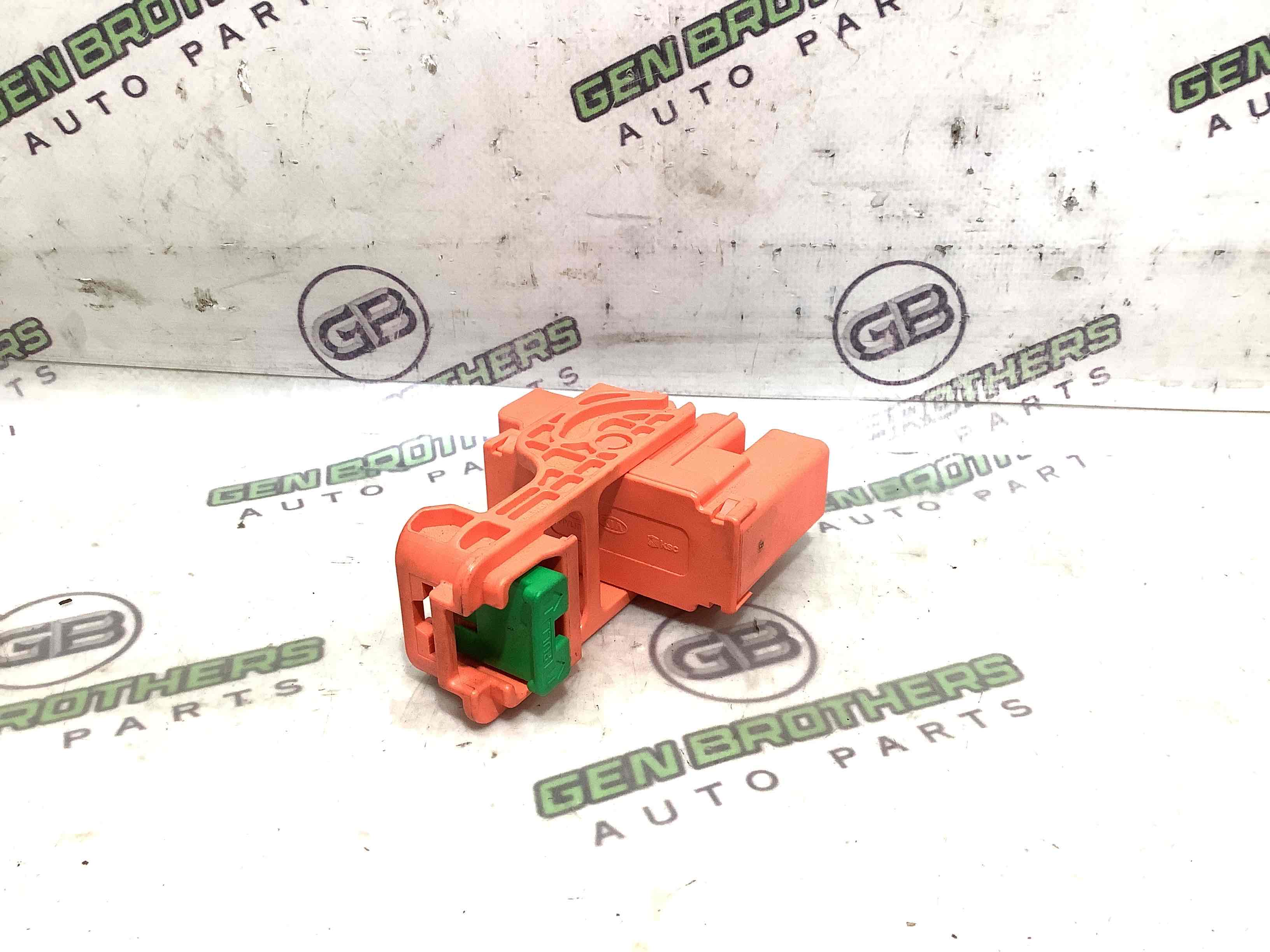 Блок запобіжників (блок реле)