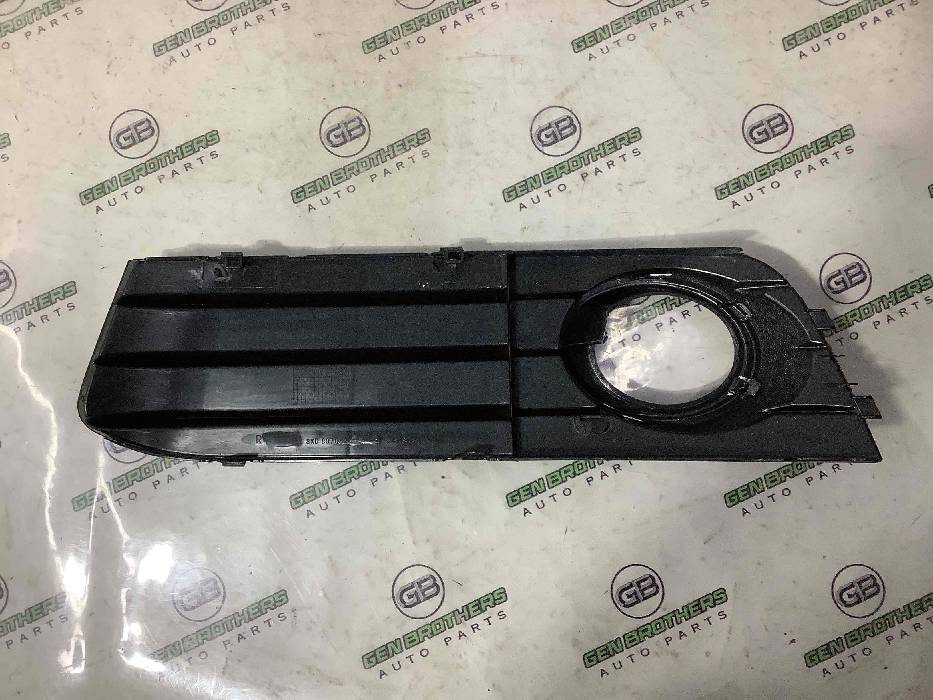 Рамка противотуманной фары, рамка поворотника