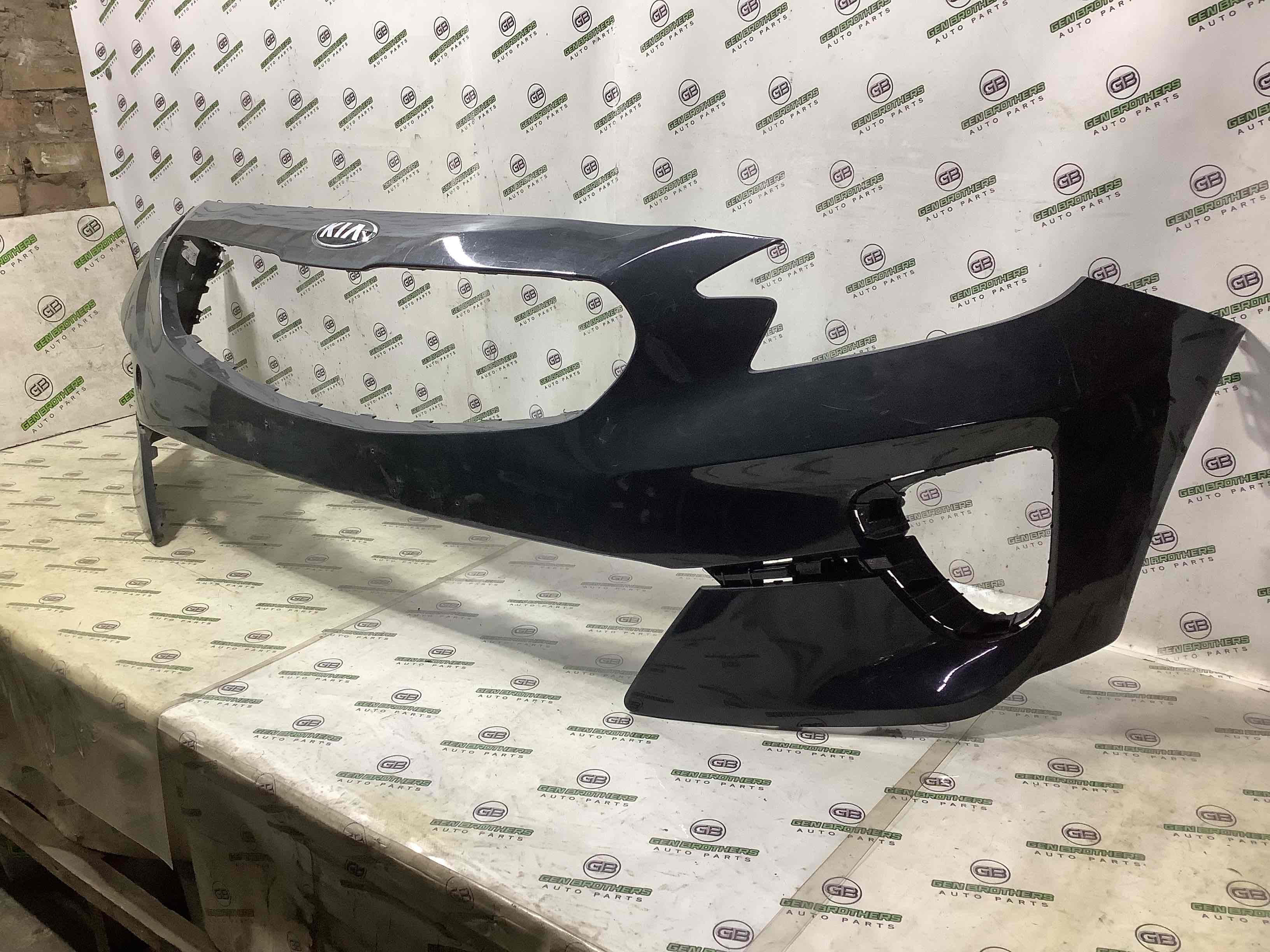 Бампер передній