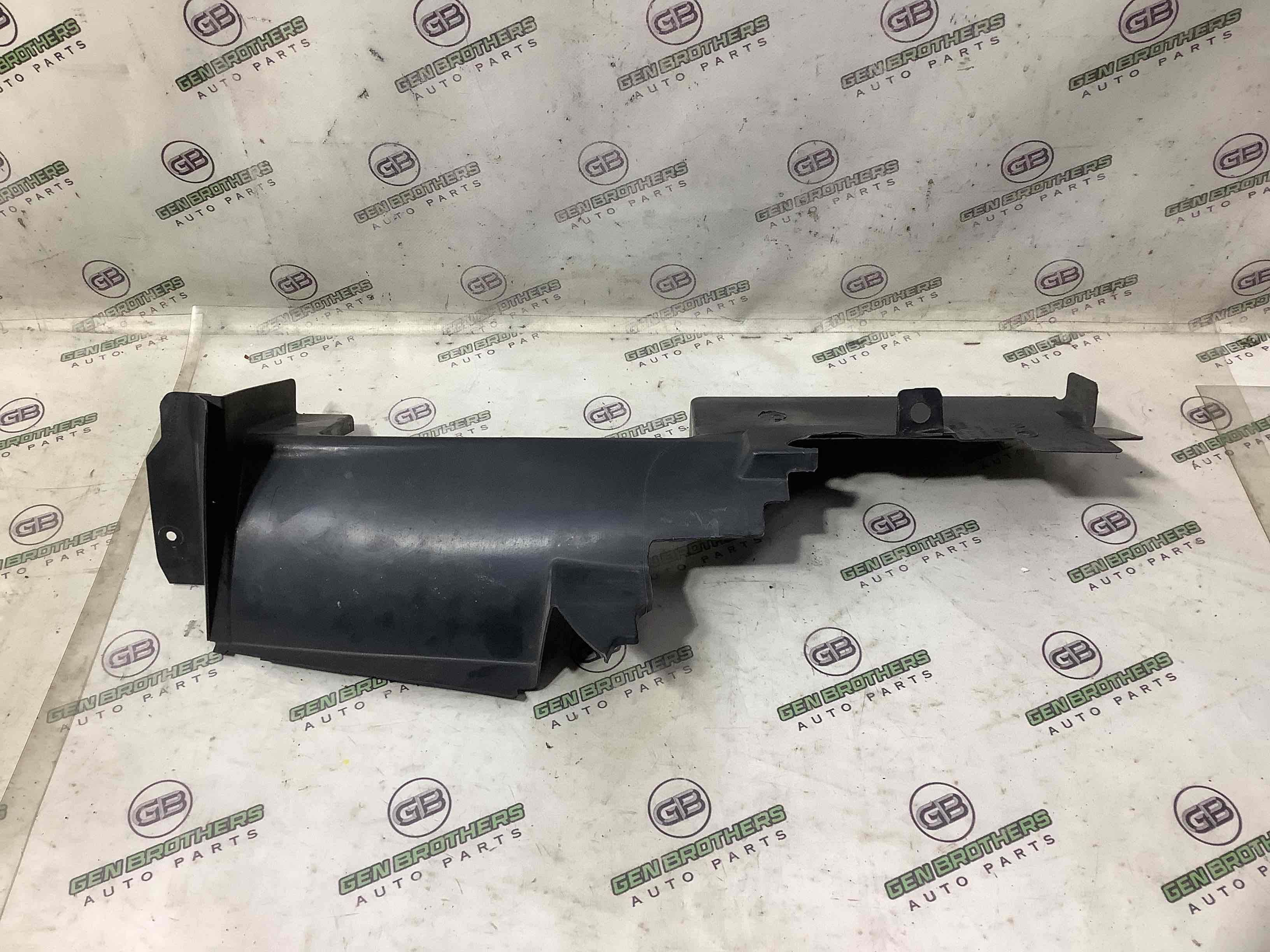 Дефлектор обдува радіатора