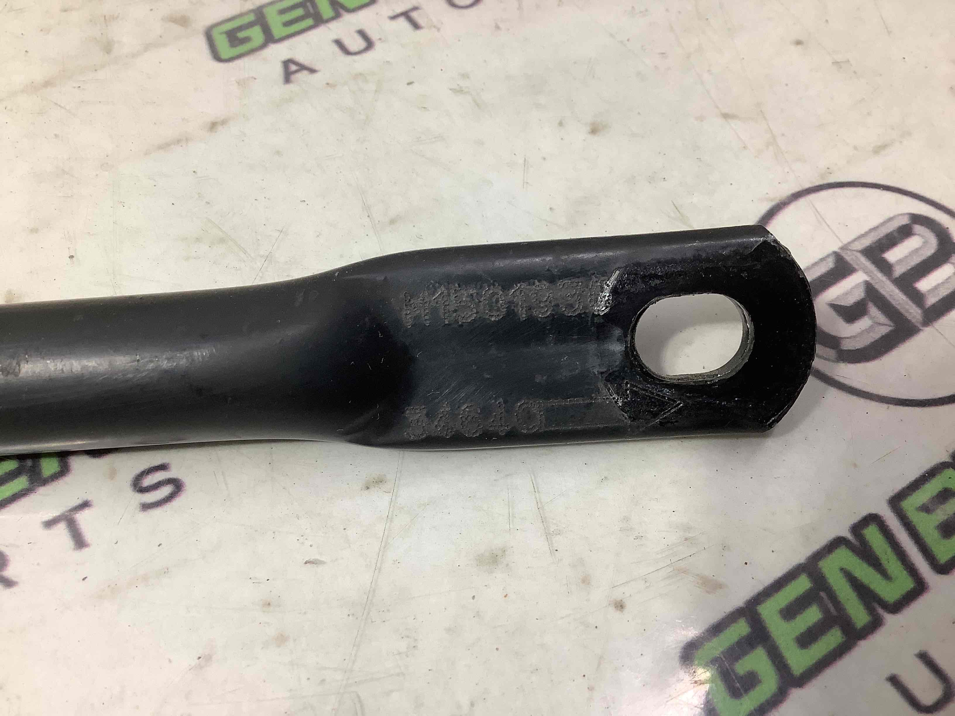 Кронштейн підсилювача бампера