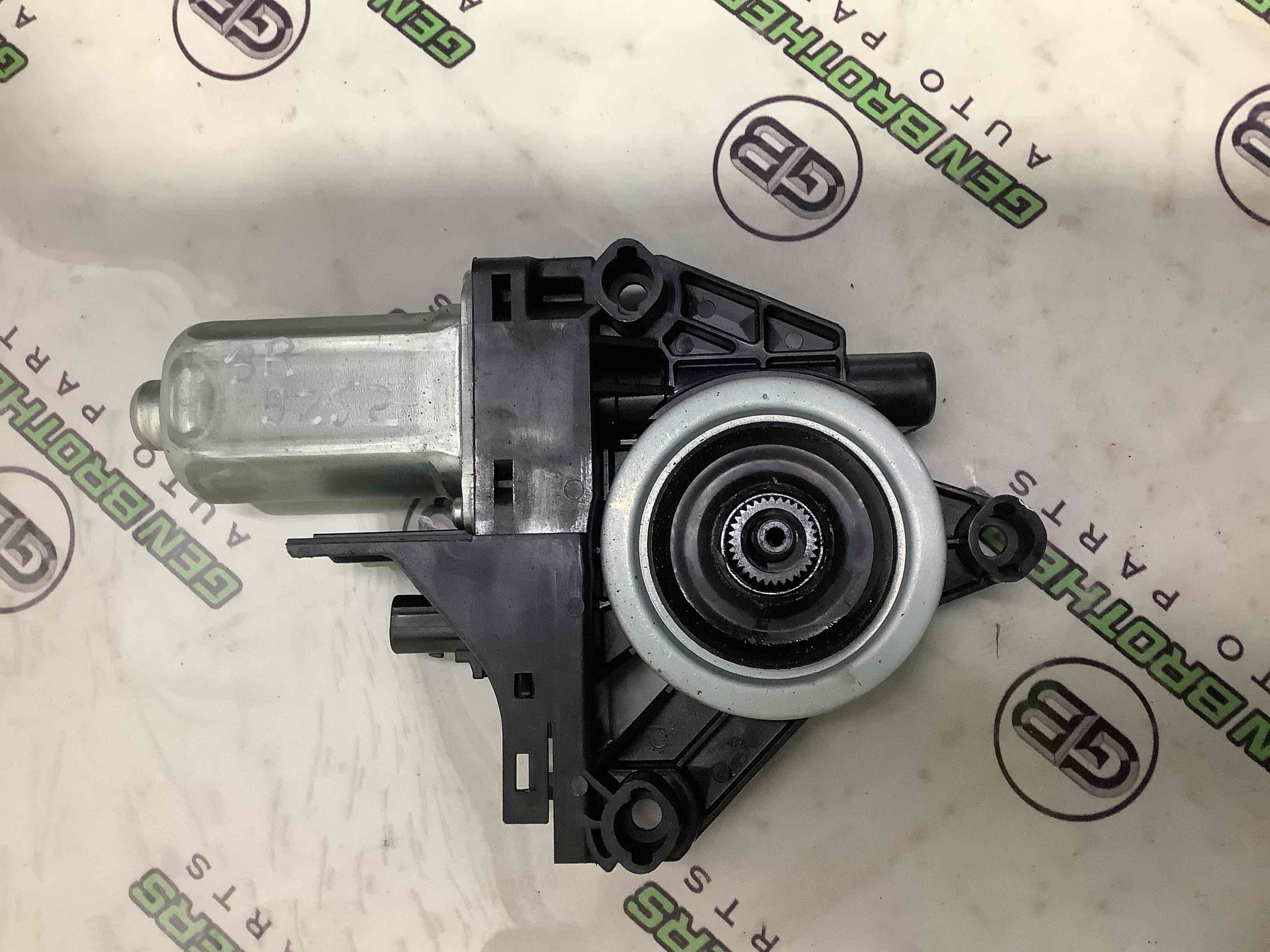 Моторчик склопідйомника