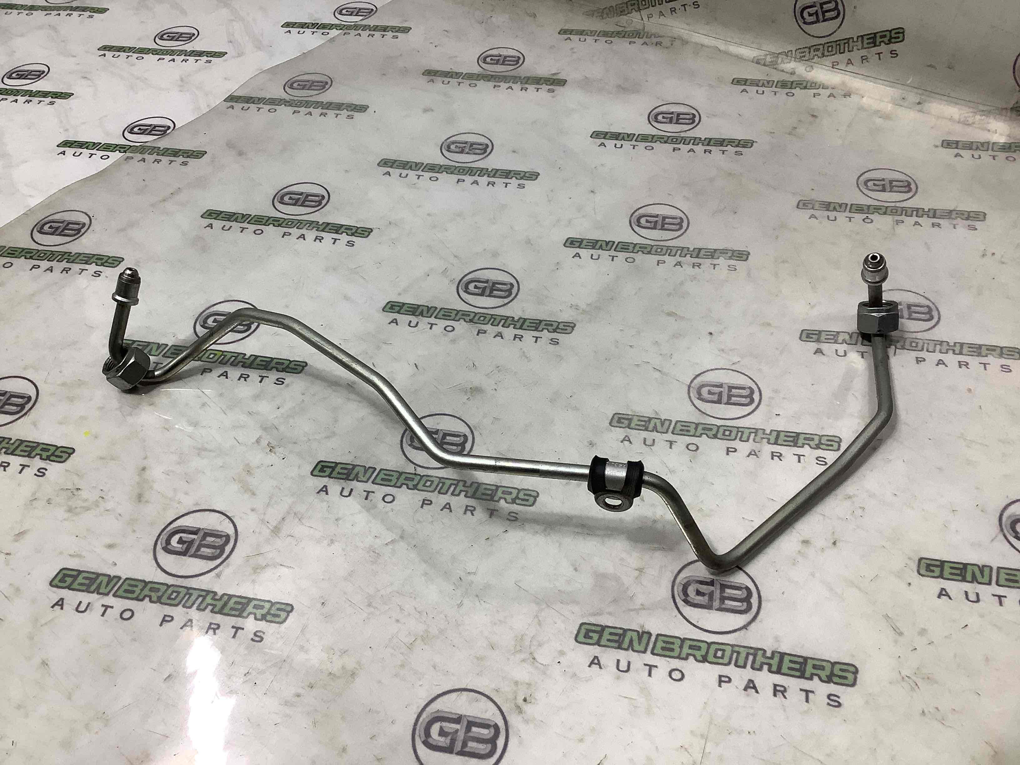 Трубка паливна