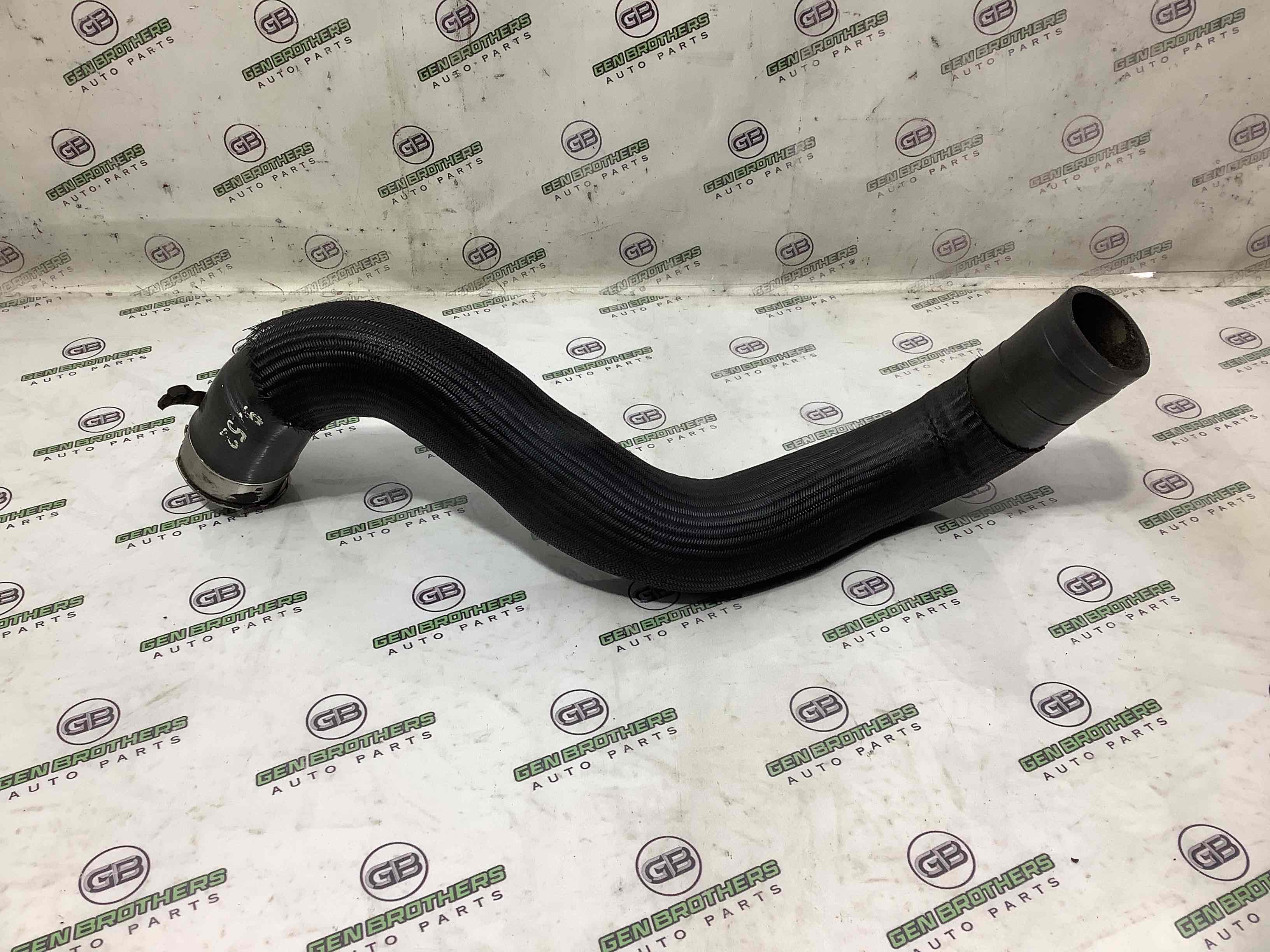 Патрубок інтеркулера