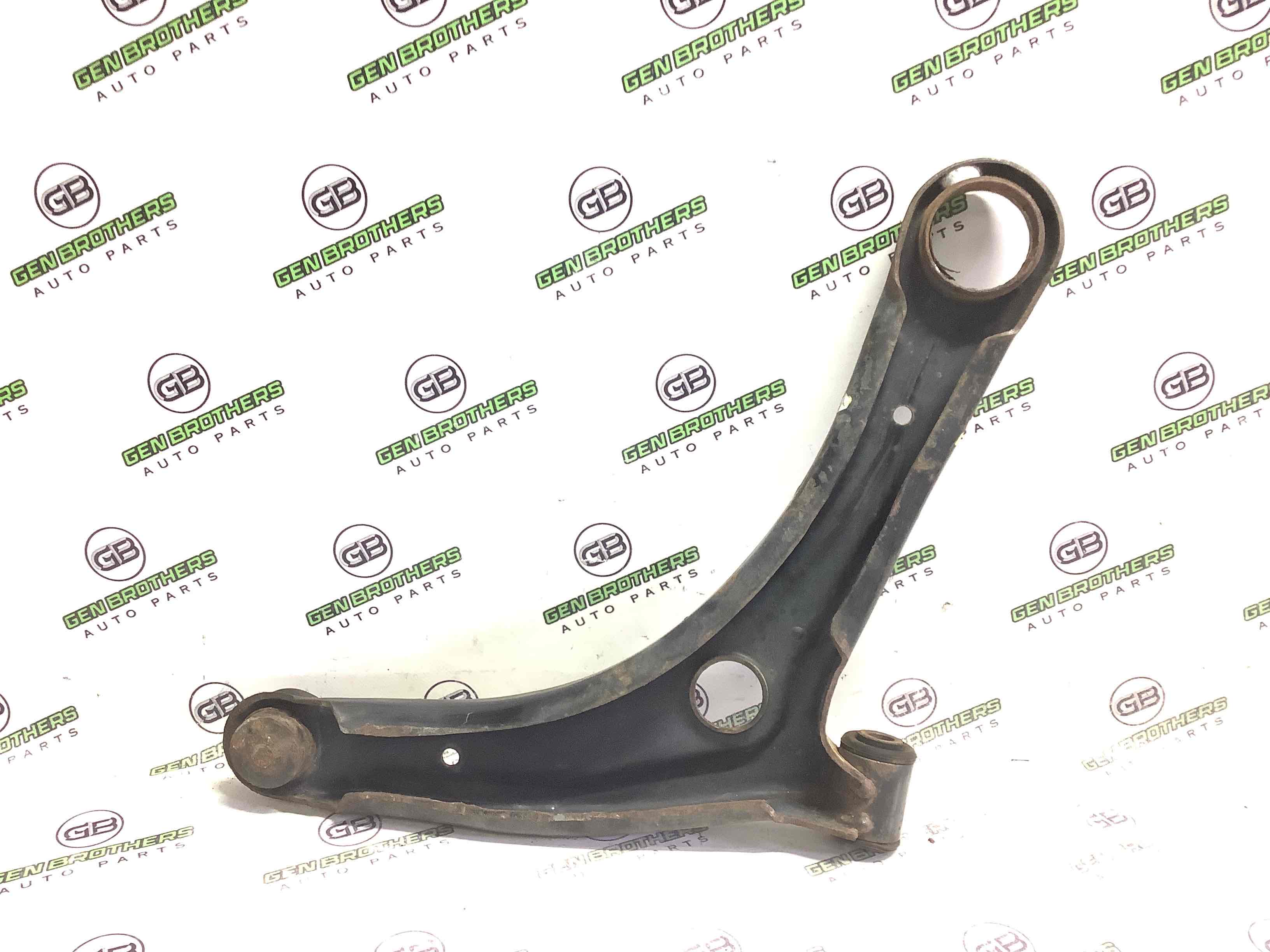 Важіль передній лівий