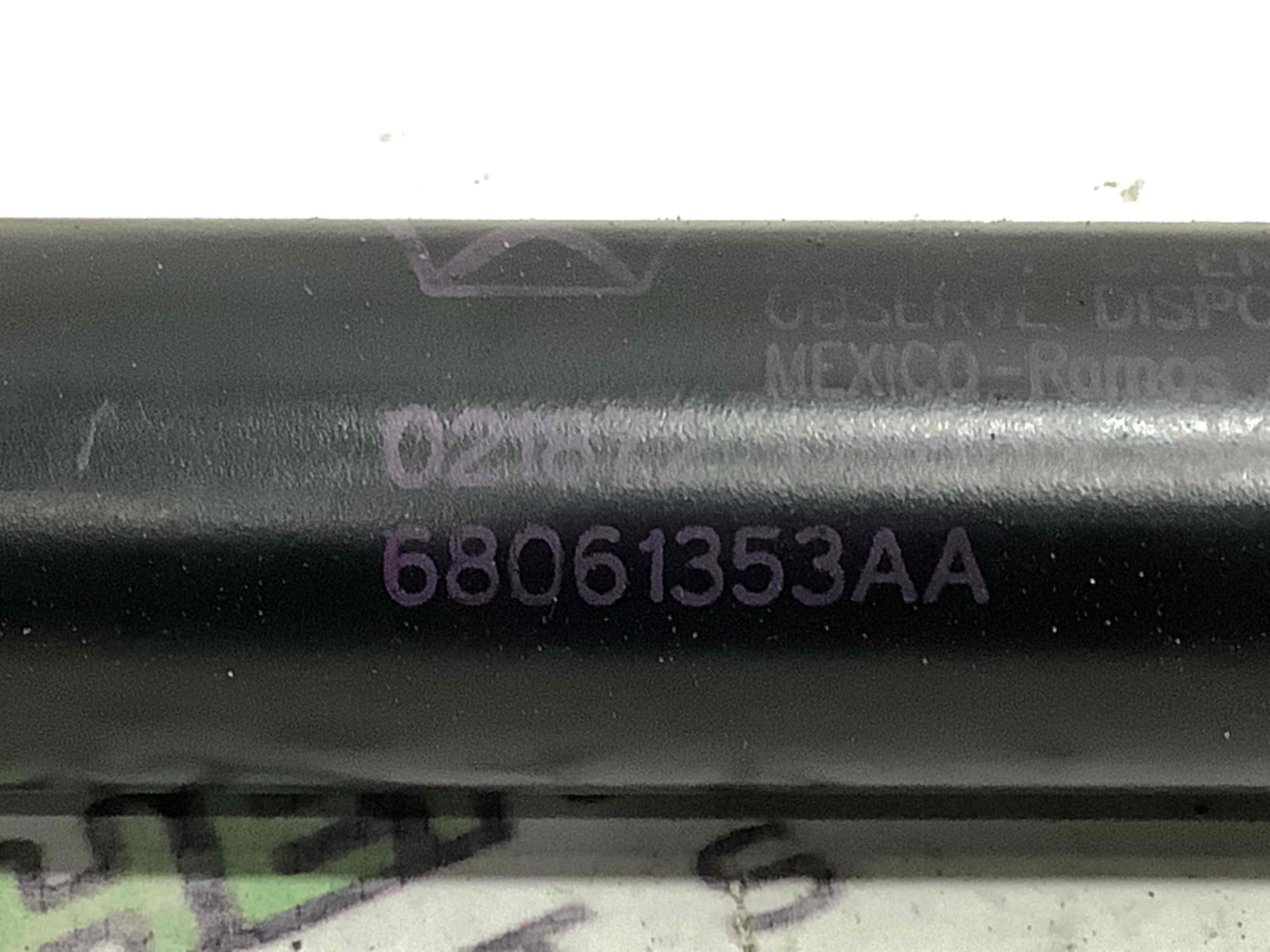 Амортизатор кришки двері багажника