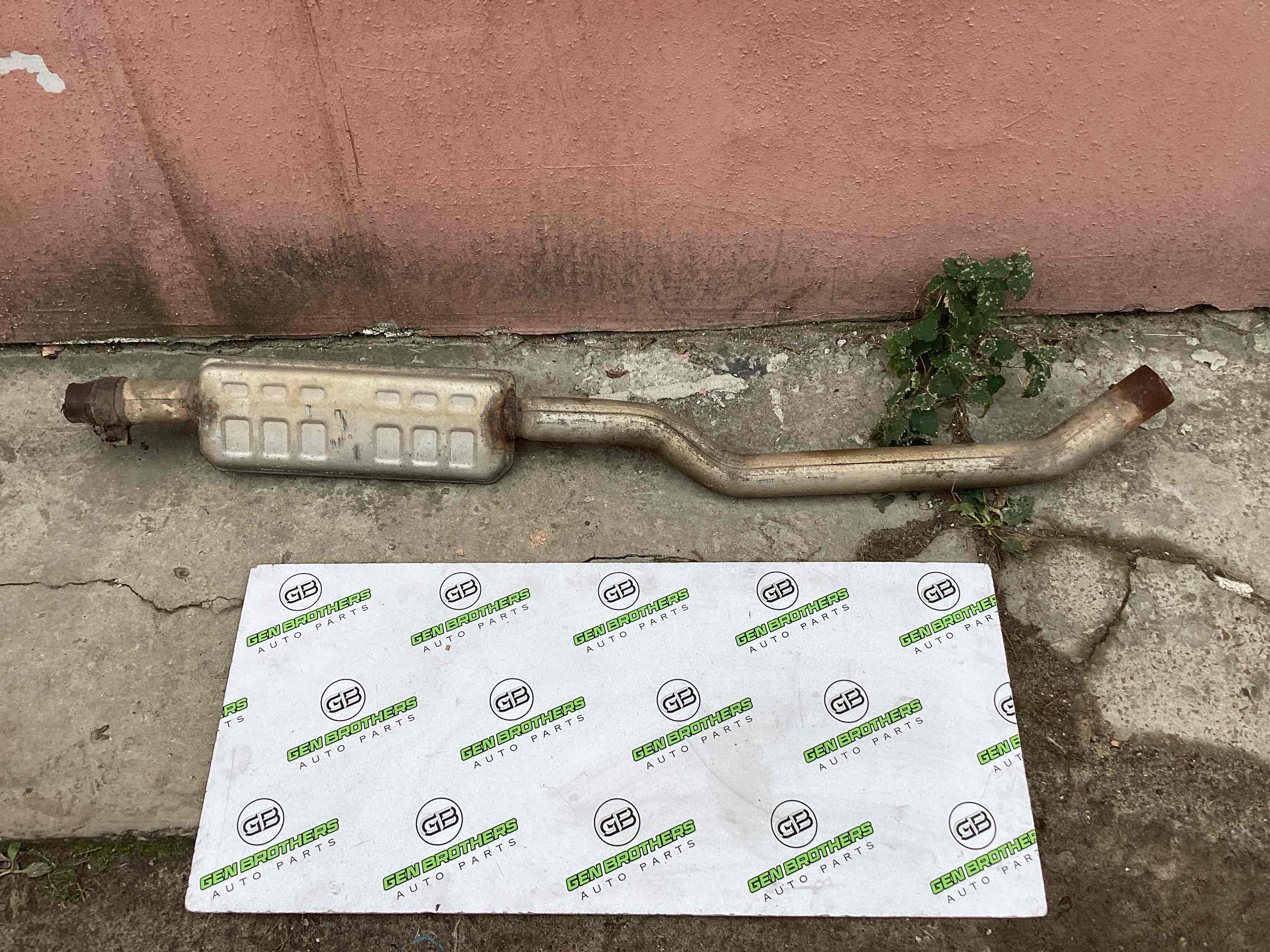 Приймальна труба глушника